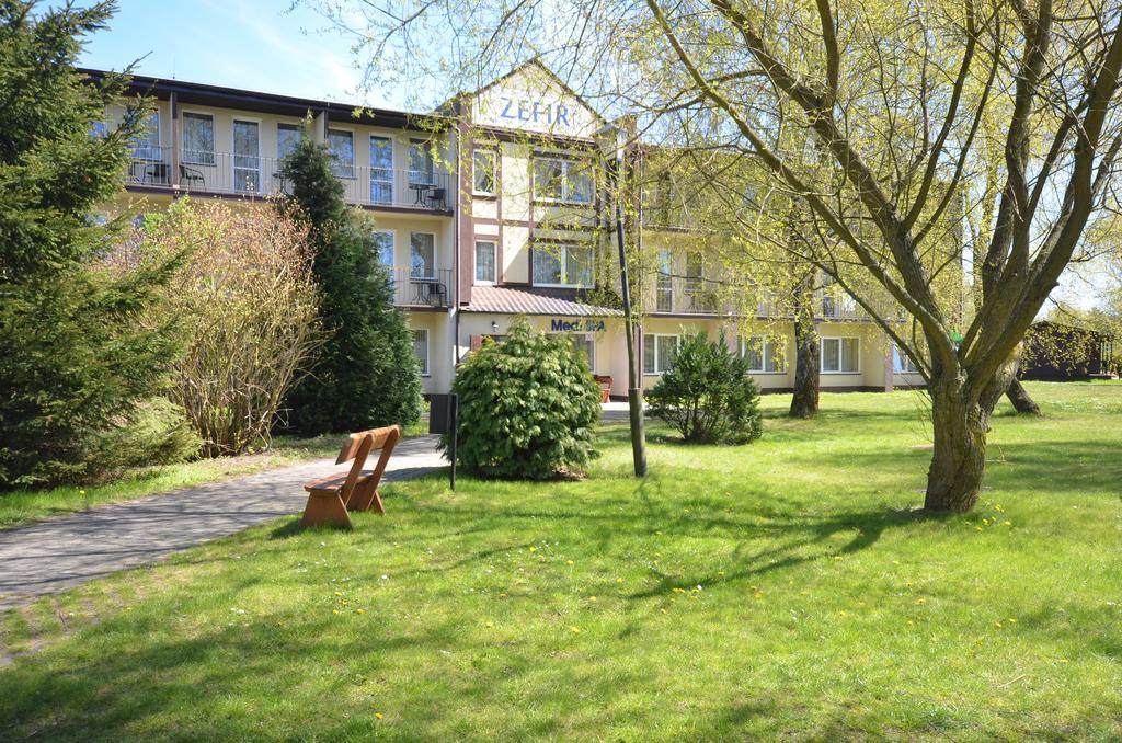 Lech Resort & Spa Leba Exterior photo